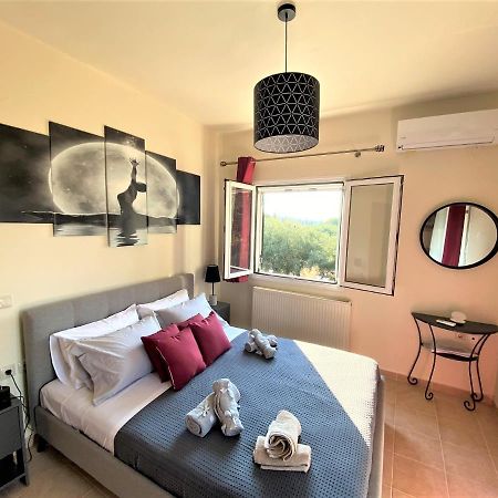 Ivy House Modern Life Near Corfu Town Apartment Контокали Екстериор снимка