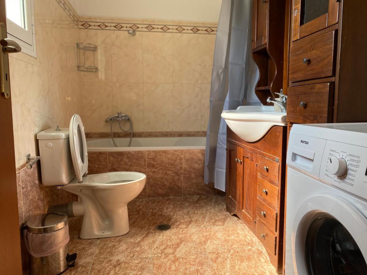 Ivy House Modern Life Near Corfu Town Apartment Контокали Екстериор снимка